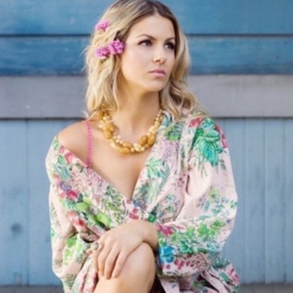 Plum Pretty Sugar Kimono Robe Pink Floral